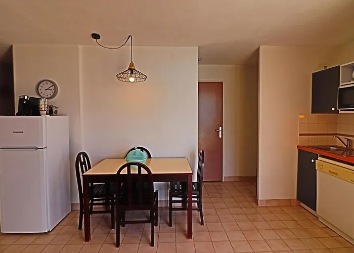 Studio Climatise Avec Vue Mer, Piscine Et Parking - Fr-1-472A-134 דירה *